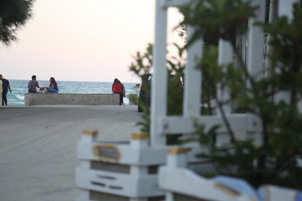 Hotel Pensione Solaris Porto Cesareo Exterior foto